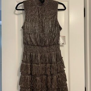 Elegant Metallic Sleeveless Dress